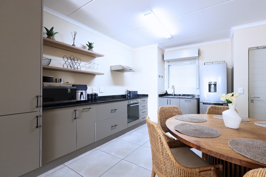 To Let 2 Bedroom Property for Rent in Langeberg Ridge Western Cape